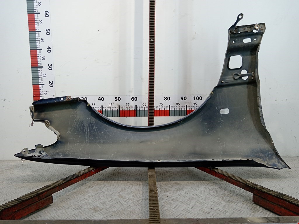 Крыло переднее левое LEXUS GS 1991-1997