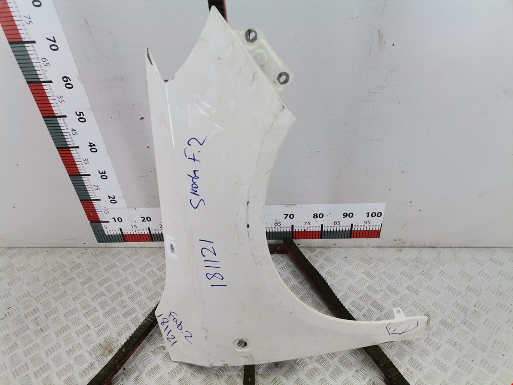 Крыло переднее правое SKODA Fabia MK2 5J 2007-2014