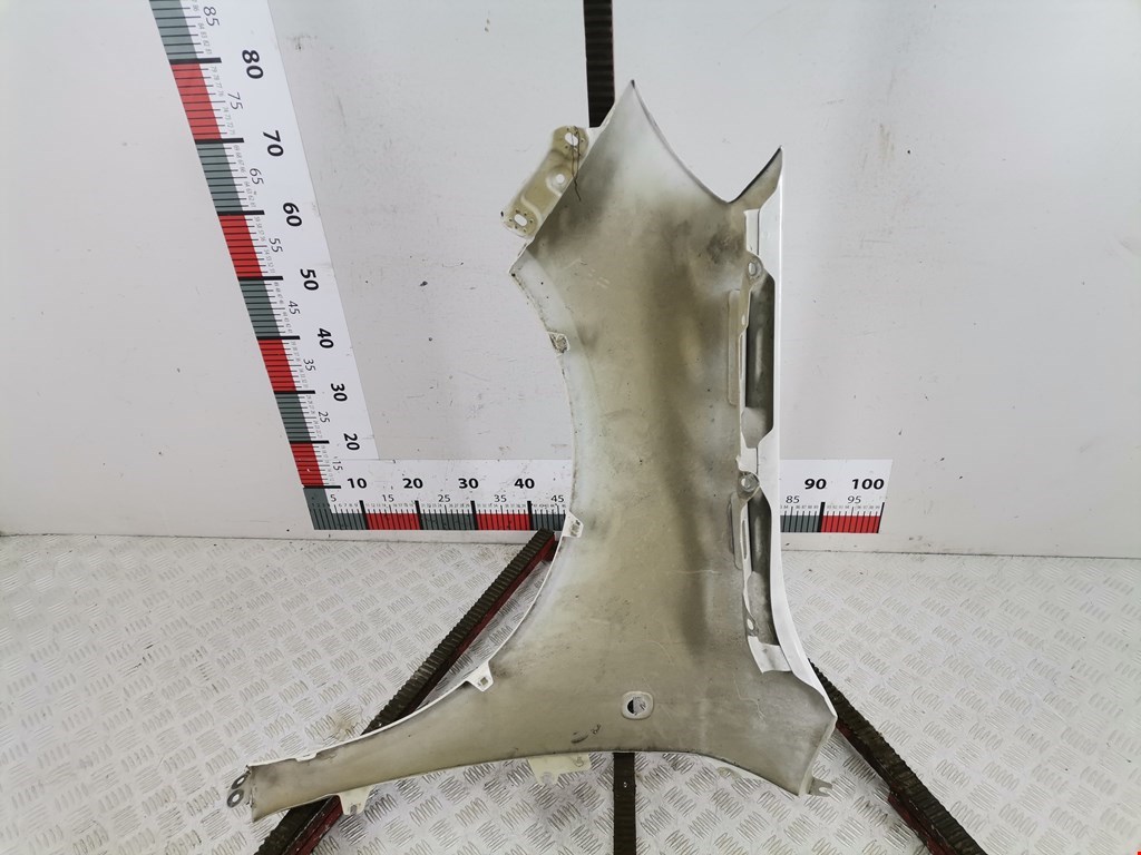 Крыло переднее правое SKODA Fabia MK2 5J 2007-2014