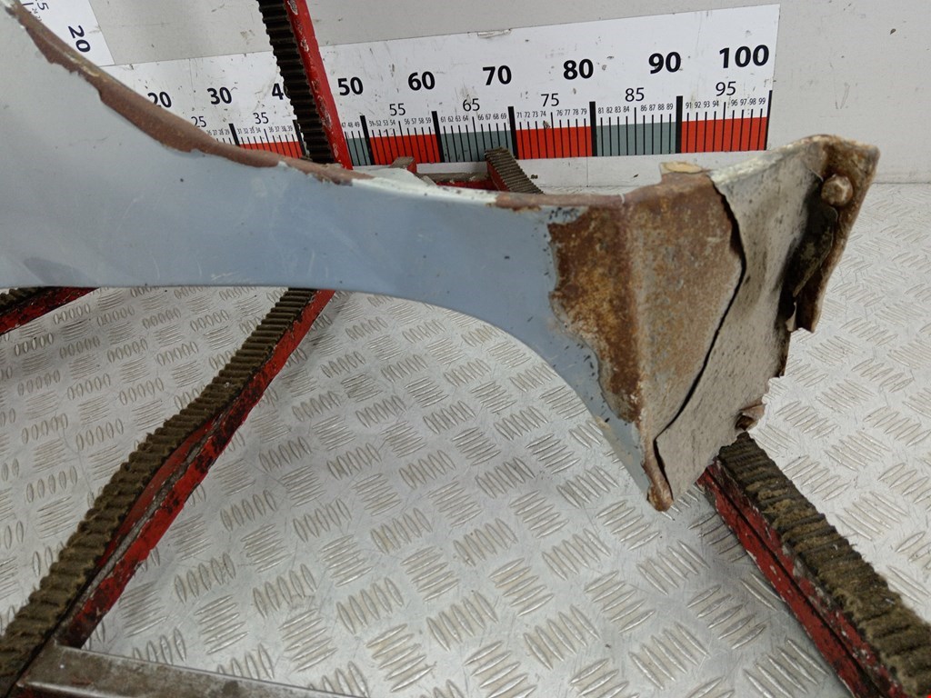 Крыло переднее правое RENAULT Kangoo 1997-2008