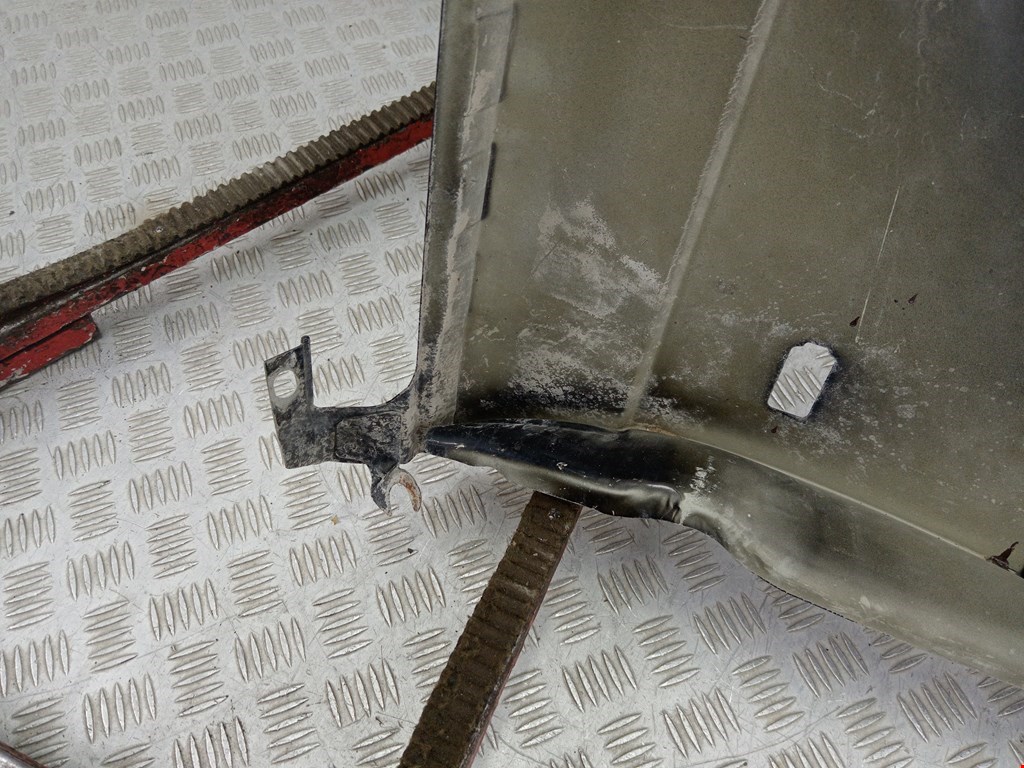 Крыло переднее левое SAAB 9-5 1997-2010