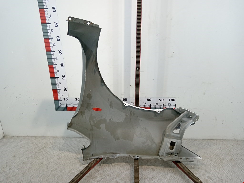 Крыло переднее правое TOYOTA Auris E150 2006-2012