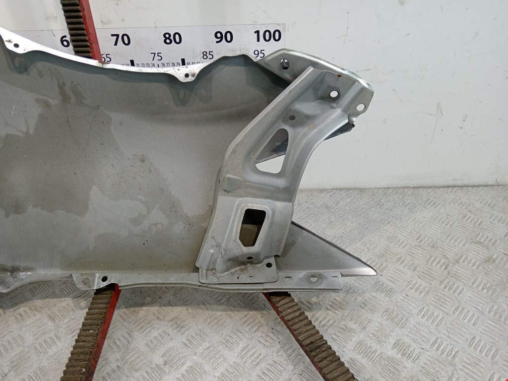 Крыло переднее правое TOYOTA Auris E150 2006-2012