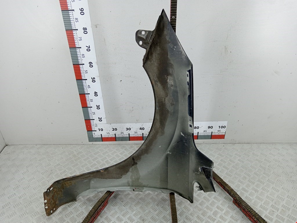 Крыло переднее правое FORD Focus II 2005-2011