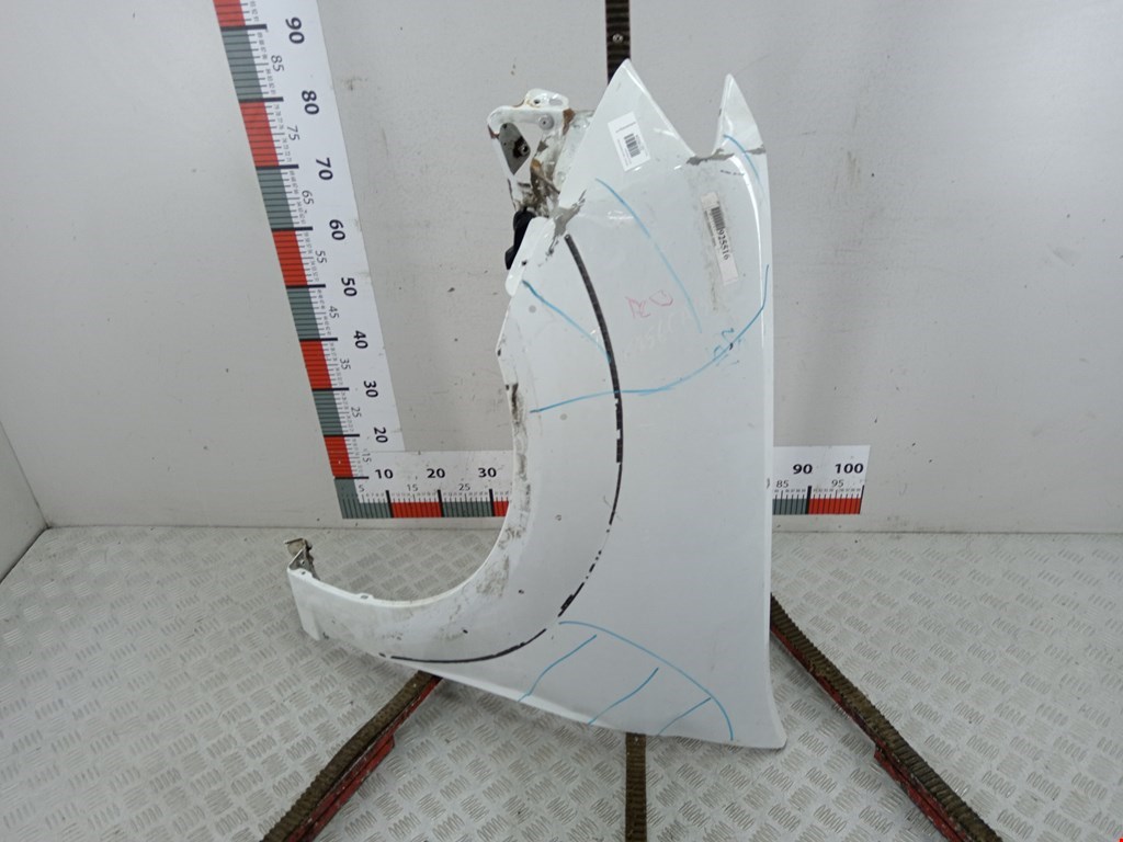 Крыло переднее левое MITSUBISHI Pajero IV 2006-2022