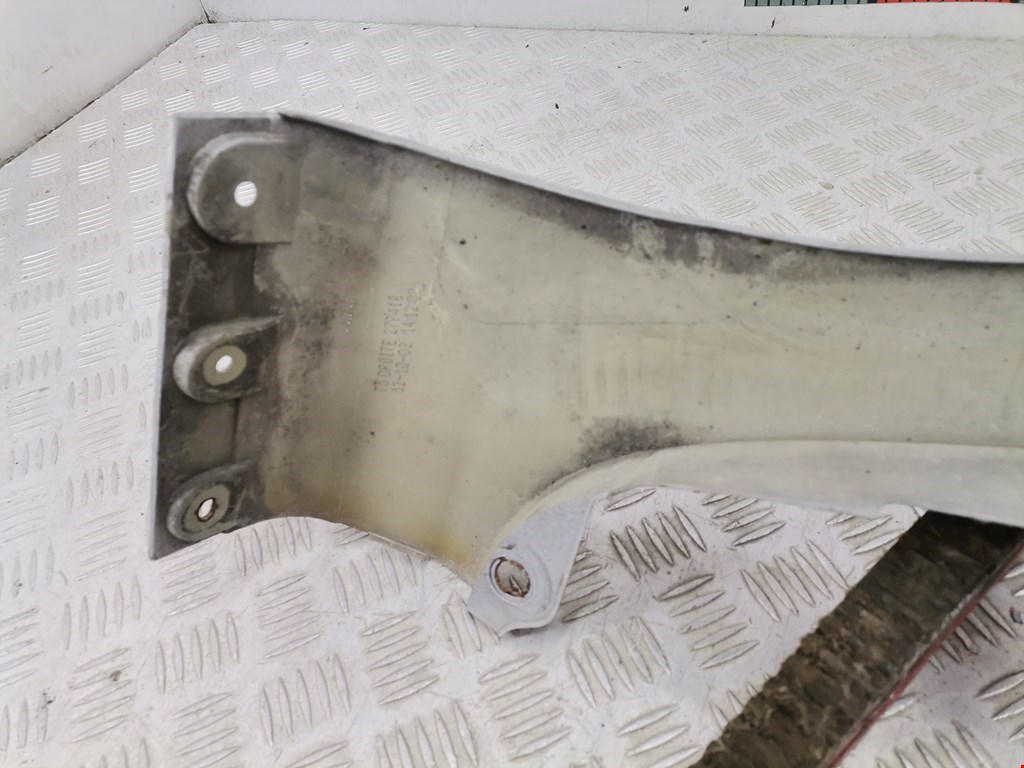 Крыло переднее правое PEUGEOT 307 2001-2008