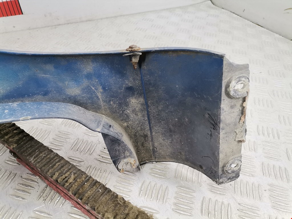 Крыло переднее левое RENAULT Clio 1998-2008