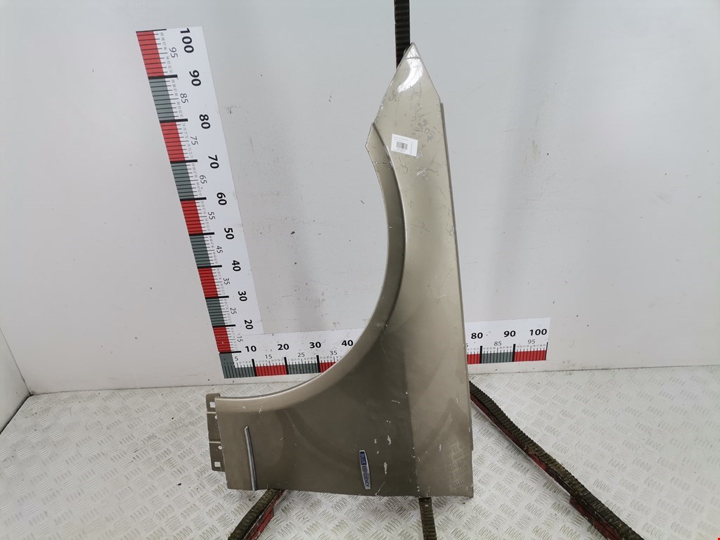 Крыло переднее левое MERCEDES-BENZ C-Class C-klasse W204 2007-2015