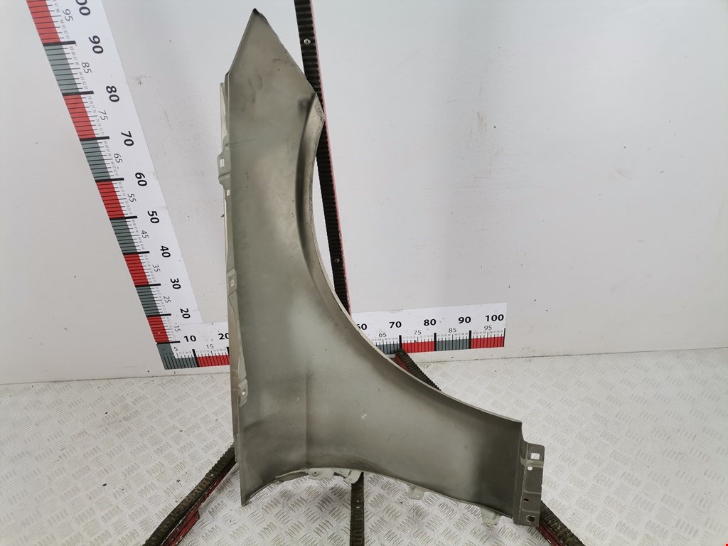 Крыло переднее левое MERCEDES-BENZ C-Class C-klasse W204 2007-2015