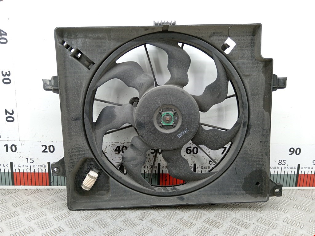 Вентилятор радиатора основного KIA Cee'd II 2012-2018