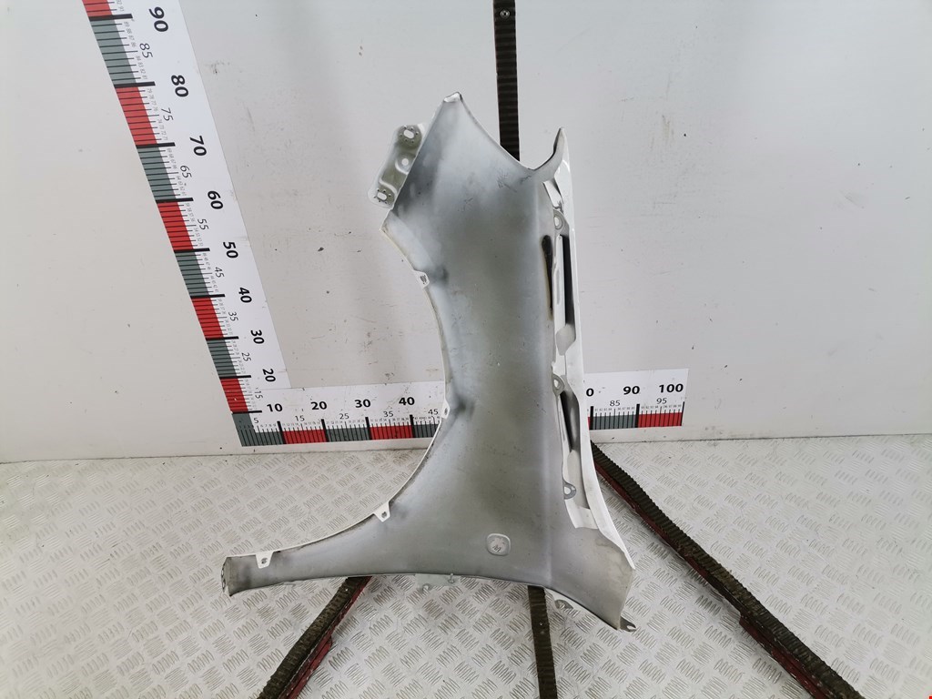 Крыло переднее правое SKODA Fabia MK2 5J 2007-2014