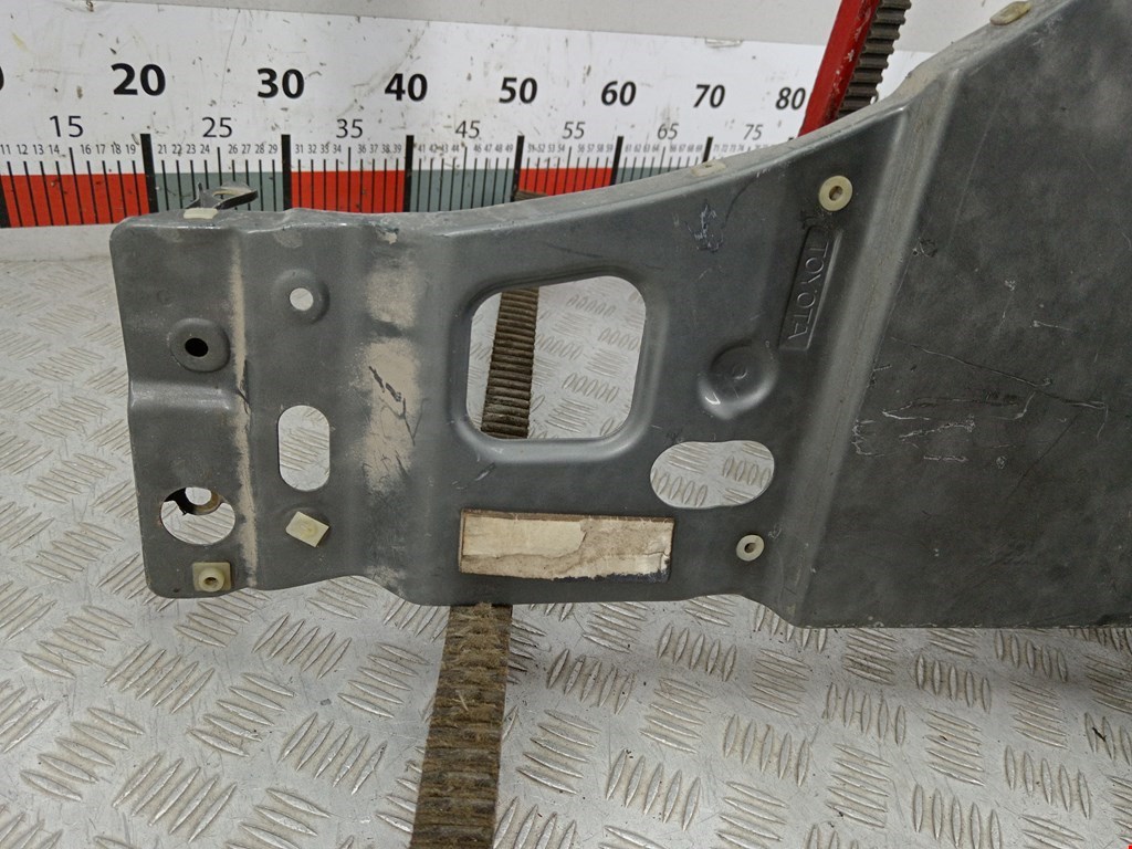 Крыло переднее левое LEXUS GS 1991-1997