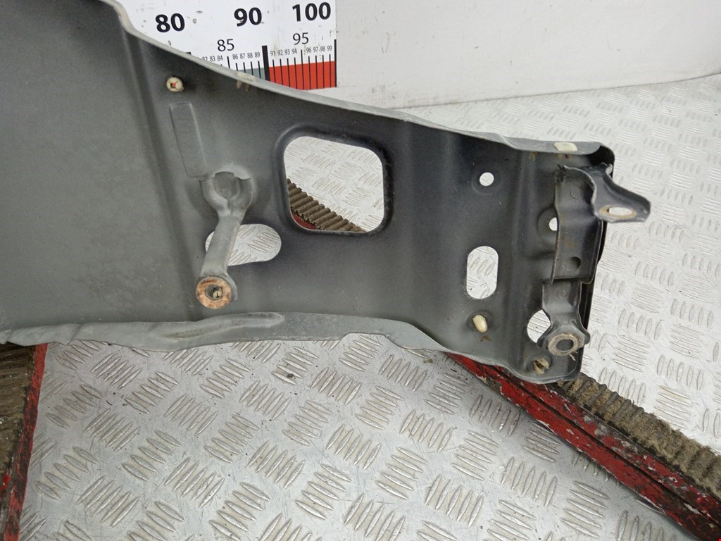 Крыло переднее левое LEXUS GS 1991-1997