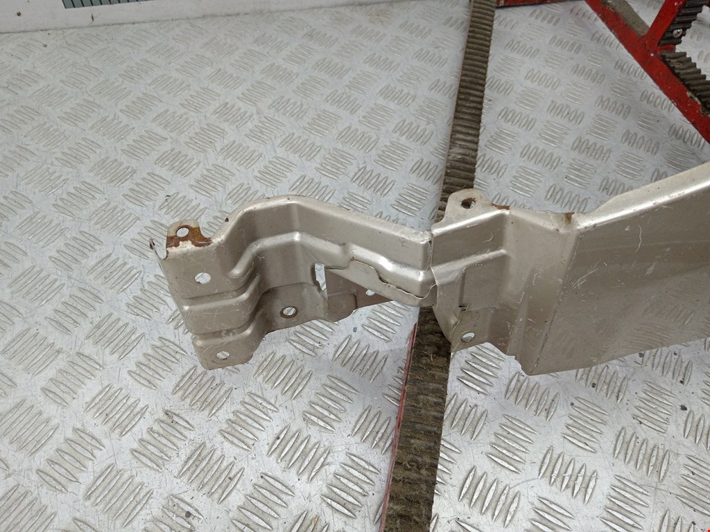 Крыло переднее левое SUZUKI Grand Vitara 2005-2015