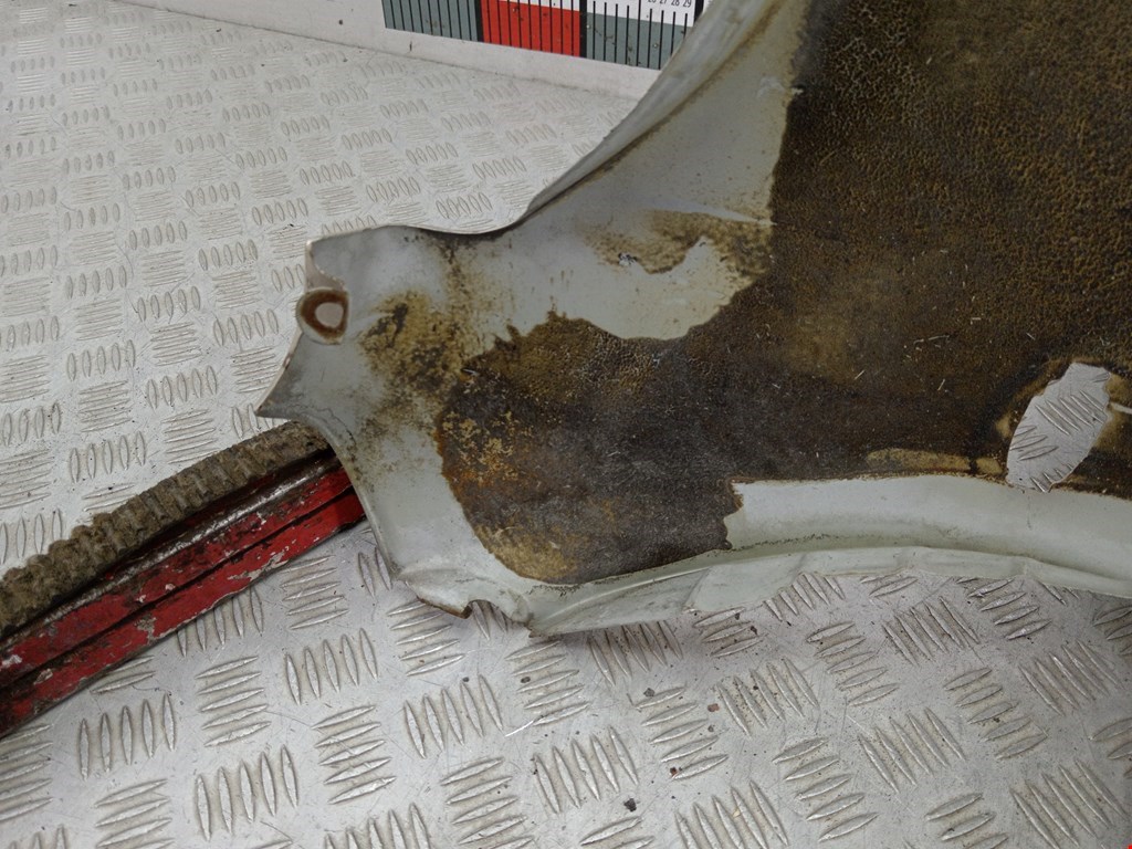 Крыло переднее левое SUZUKI Grand Vitara 2005-2015