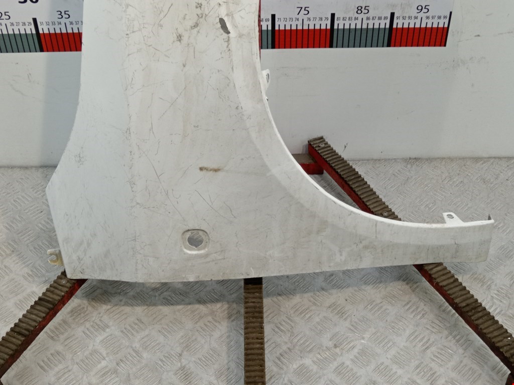 Крыло переднее правое SKODA Fabia MK2 5J 2007-2014