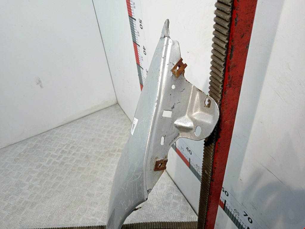 Крыло переднее правое FORD Focus II 2005-2011