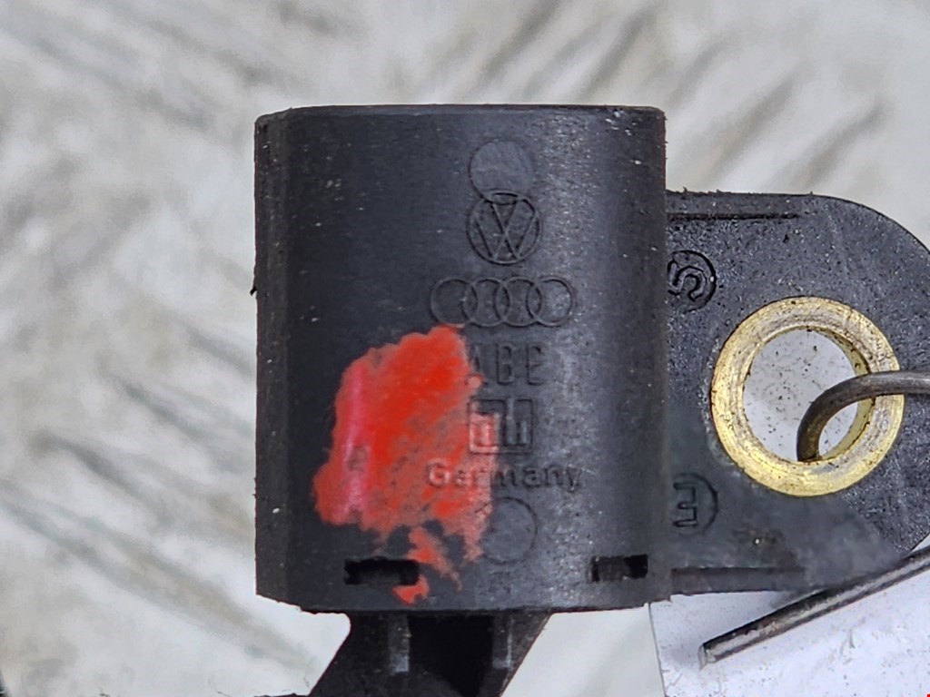 Датчик положения распредвала VOLKSWAGEN Passat B5 1997-2005