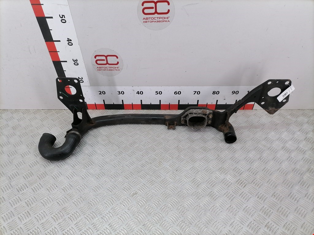 Патрубок интеркулера VOLKSWAGEN Passat B5 1997-2005