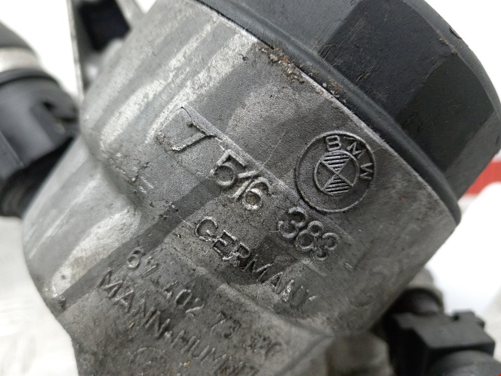 Корпус масляного фильтра BMW 3er E90/E91 2005-2012