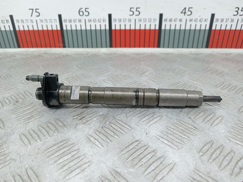 Форсунка дизельная электрическая VOLKSWAGEN Passat B6 2005-2011