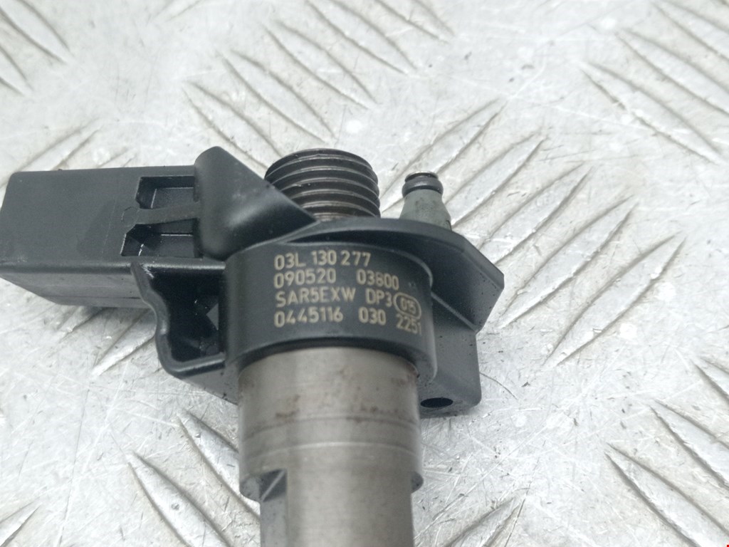 Форсунка дизельная электрическая VOLKSWAGEN Passat B6 2005-2011