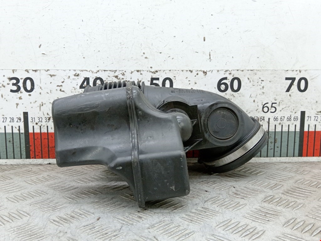 Патрубок воздушного фильтра BMW 3er E90/E91 2005-2012