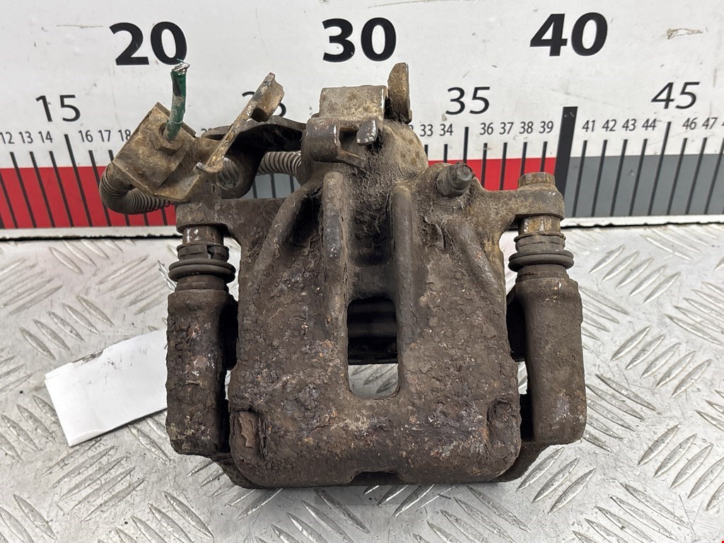 Суппорт задний правый RENAULT Trafic II 2001-2014