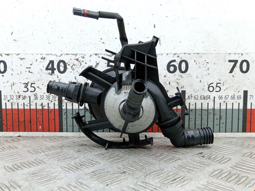 Маслоотделитель (сапун) BMW 3-Series (E90/E91/E92/E93) (2004-2013)