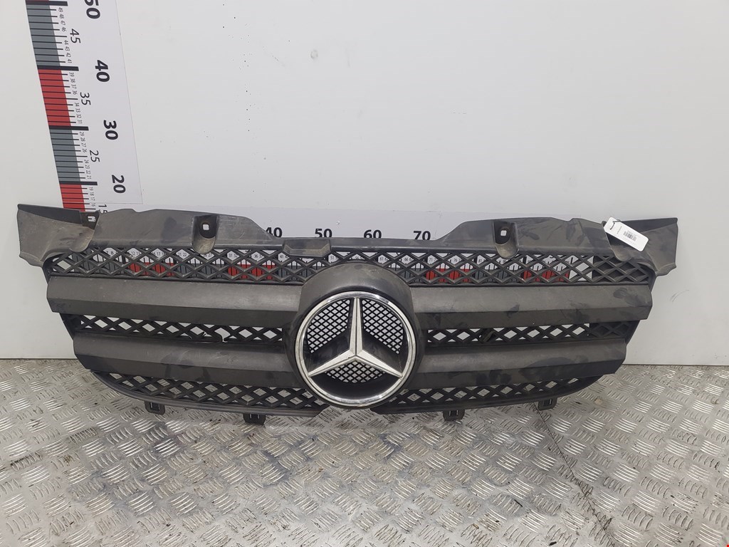 Решетка радиатора MERCEDES-BENZ Sprinter 906 2006-2018