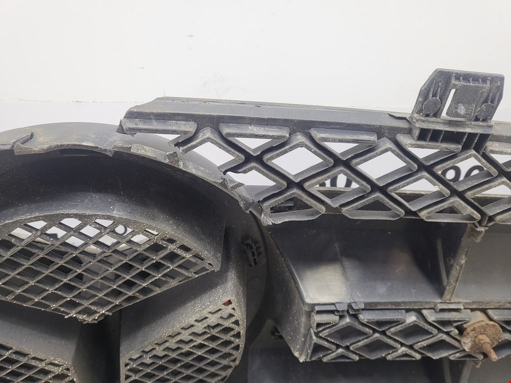 Решетка радиатора MERCEDES-BENZ Sprinter 906 2006-2018