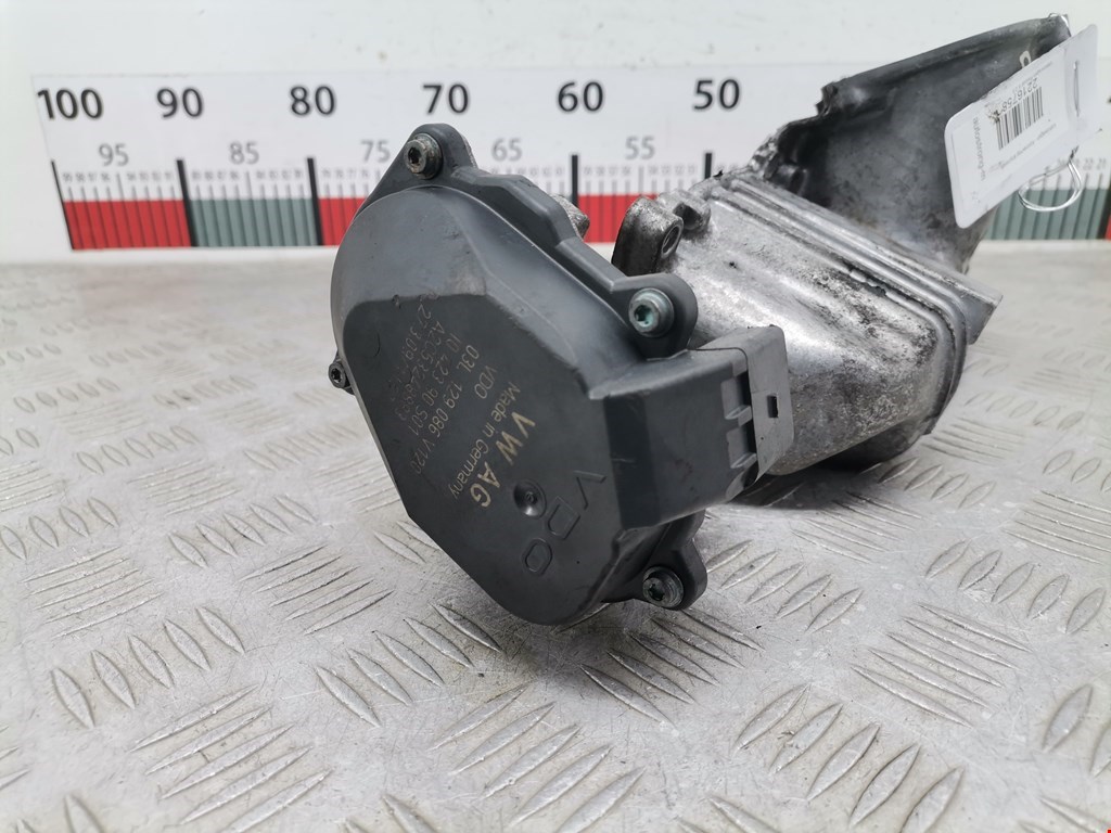 Коллектор впускной VOLKSWAGEN Passat B6 2005-2011