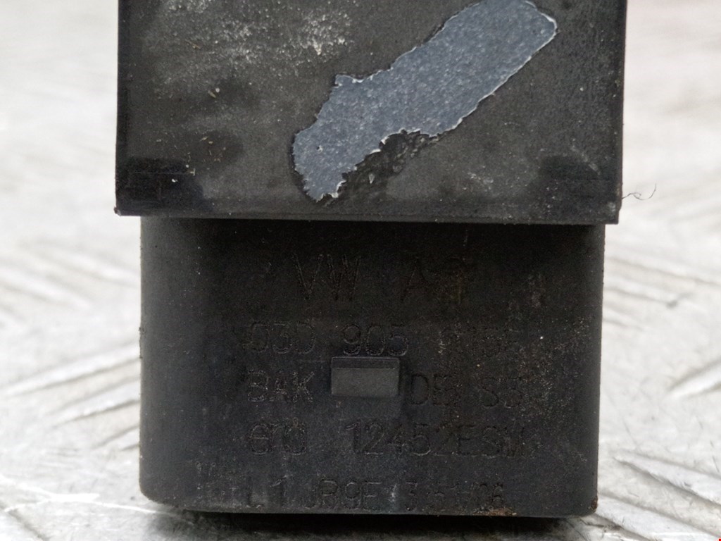 Катушка зажигания VOLKSWAGEN Polo IV 2001-2009