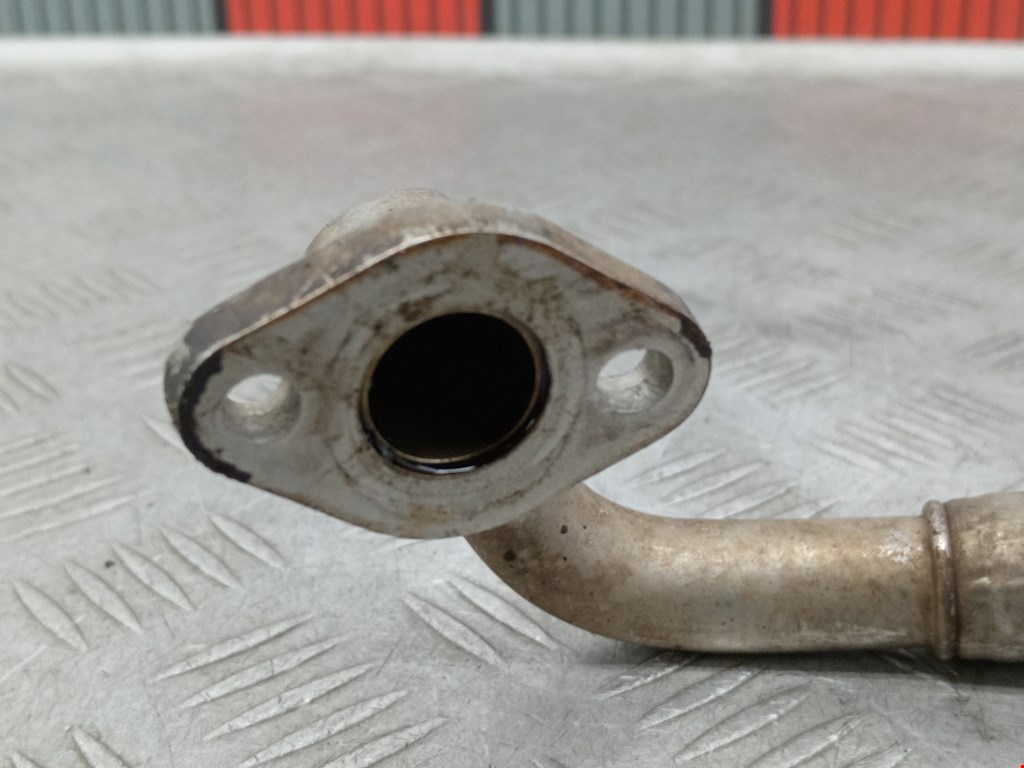 Трубка нагнетателя SEAT Leon 2005-2012