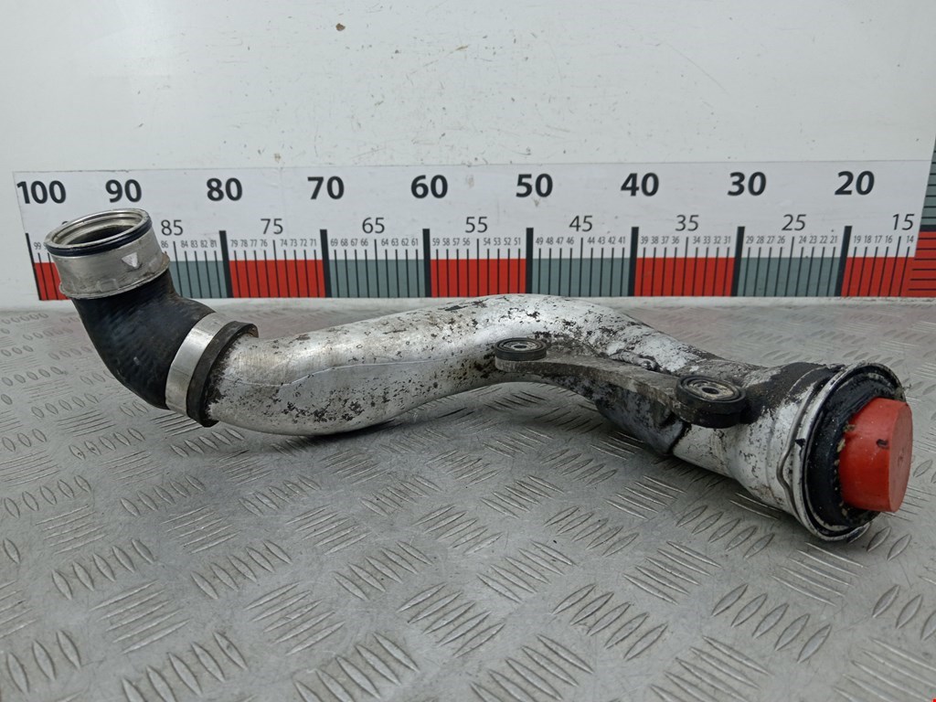 Патрубок интеркулера SEAT Leon 2005-2012