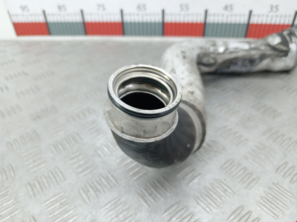 Патрубок интеркулера SEAT Leon 2005-2012