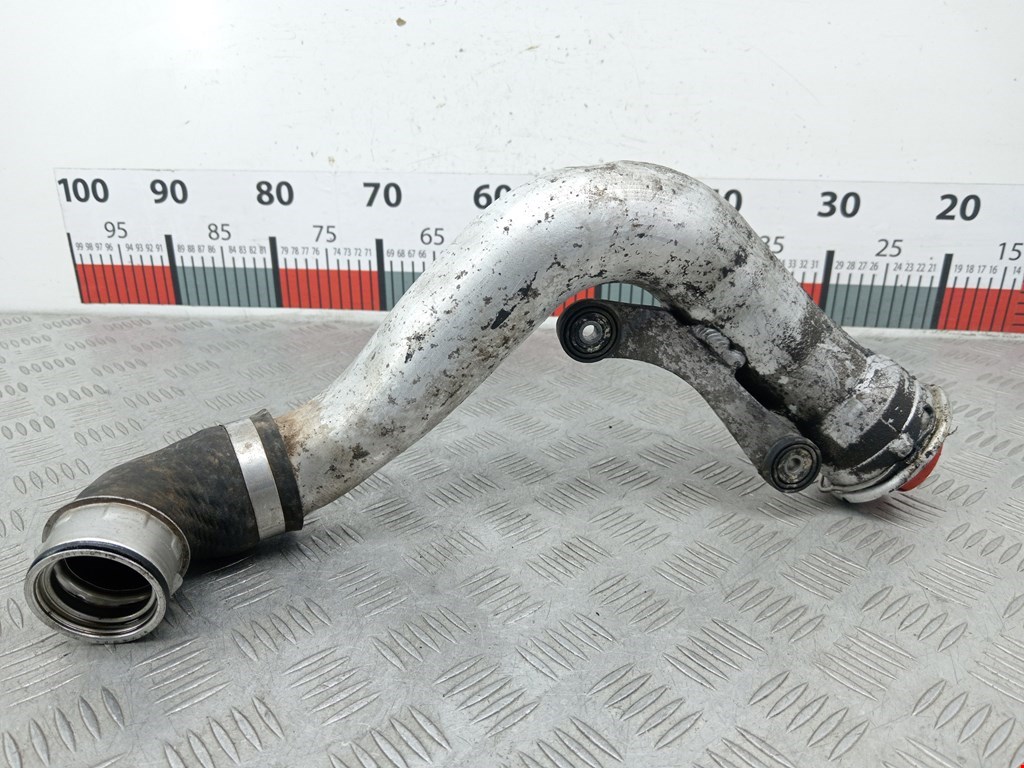 Патрубок интеркулера SEAT Leon 2005-2012