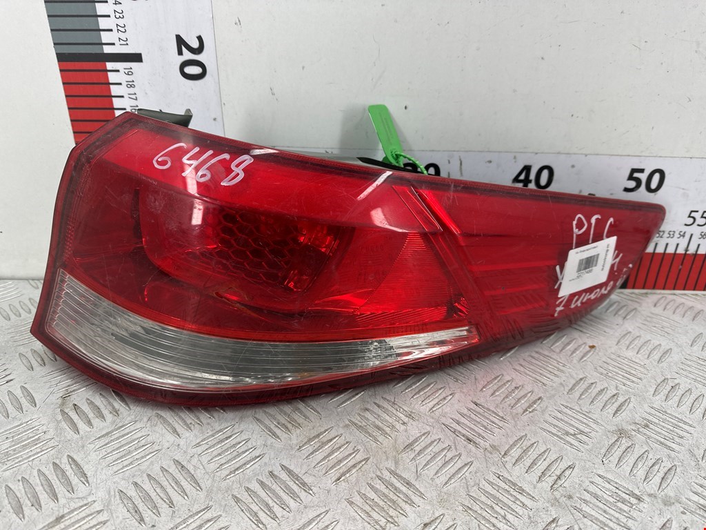 Фонарь задний правый KIA Rio III 2011-2017