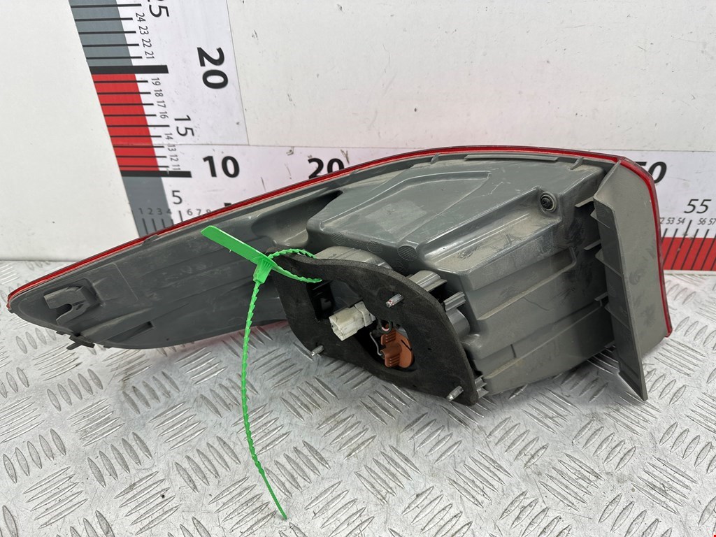 Фонарь задний правый KIA Rio III 2011-2017