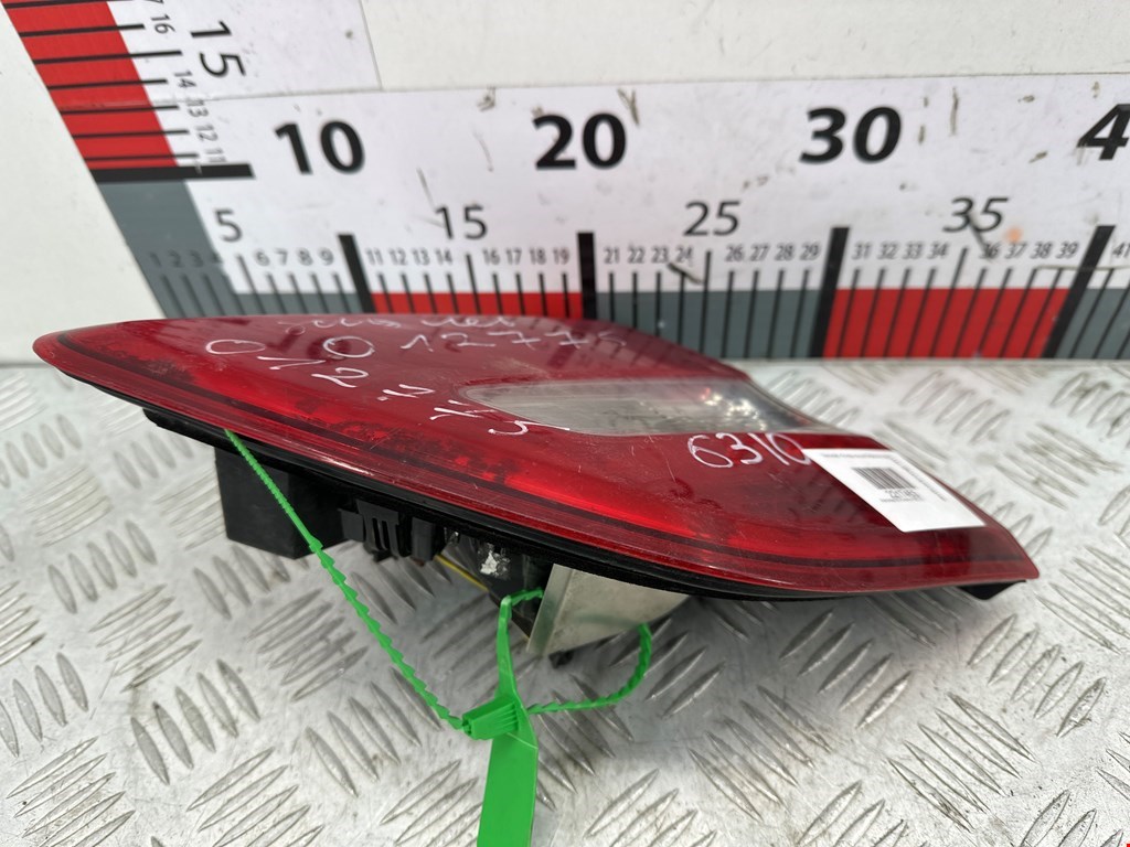 Фонарь задний внутренний левый MERCEDES-BENZ M-Class W166 ML 2011-2015