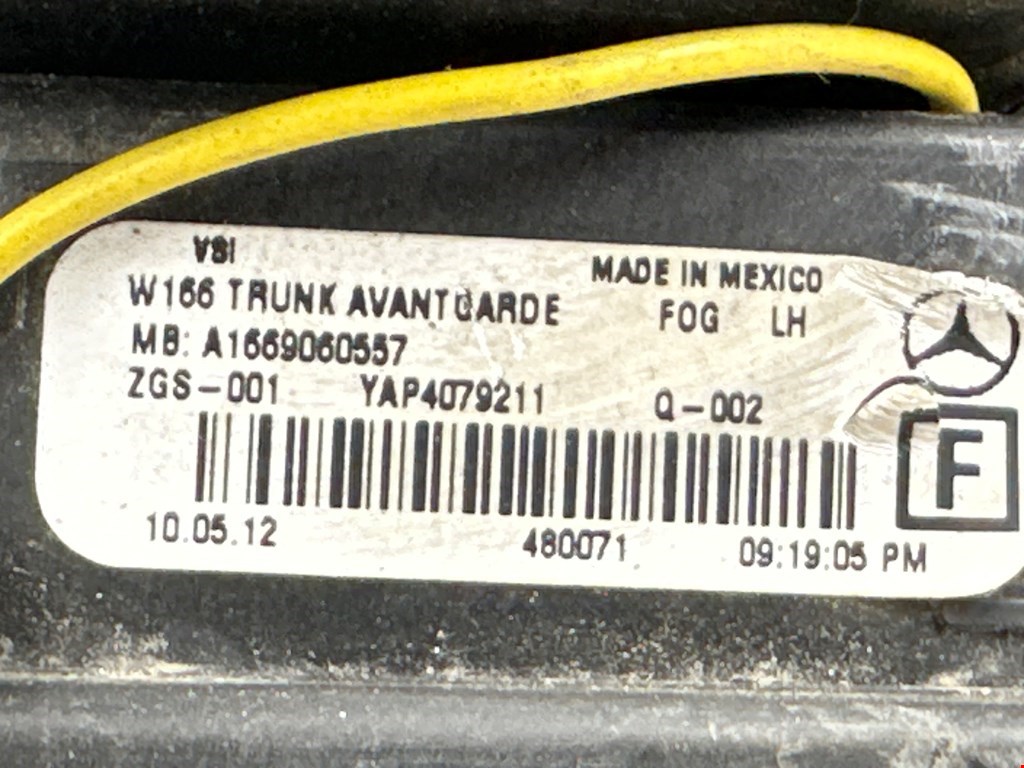Фонарь задний внутренний левый MERCEDES-BENZ M-Class W166 ML 2011-2015