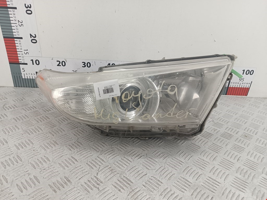 Фара правая Toyota Highlander 2 (XU40) (2007-2013)