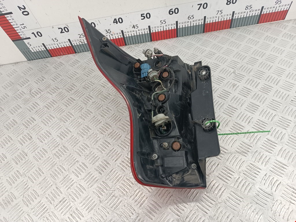 Фонарь задний левый TOYOTA Land Cruiser Prado 150 2009-2024