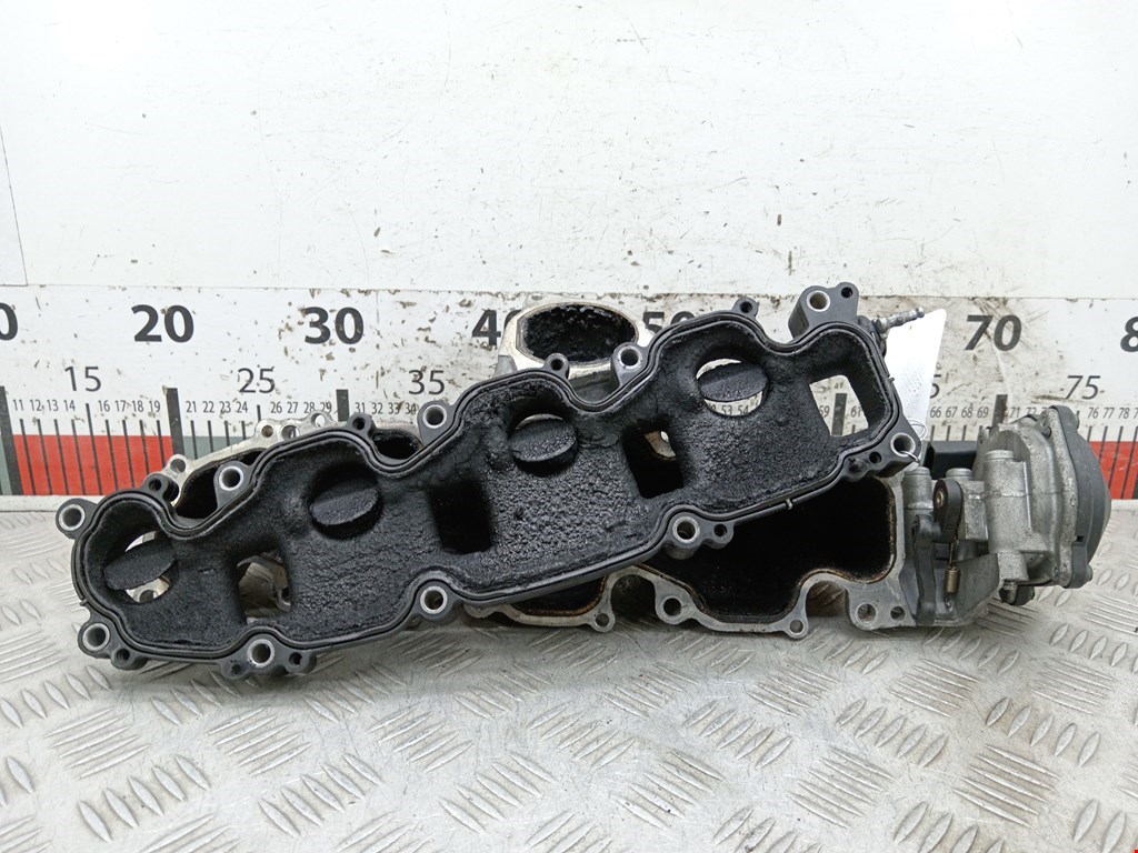 Коллектор впускной VOLKSWAGEN Passat B6 2005-2011