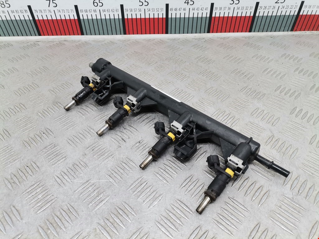 Форсунка дизельная электрическая CITROEN DS3 2009-2015