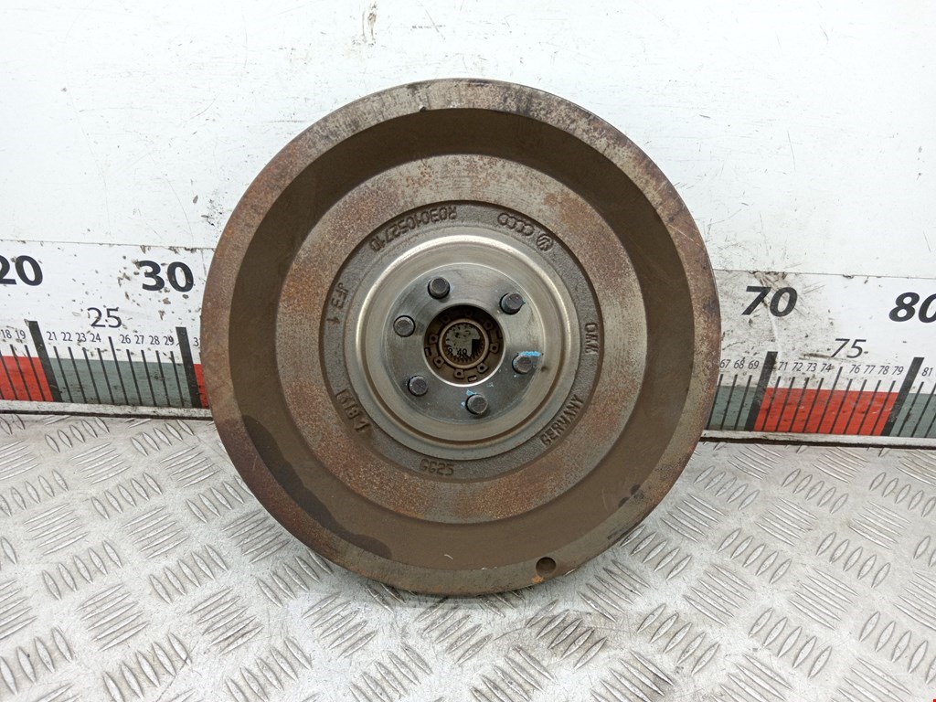 Маховик (демпфер сцепления) VOLKSWAGEN Golf V 2003-2009