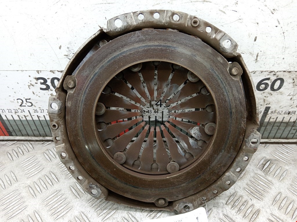 Маховик (демпфер сцепления) VOLKSWAGEN Golf V 2003-2009