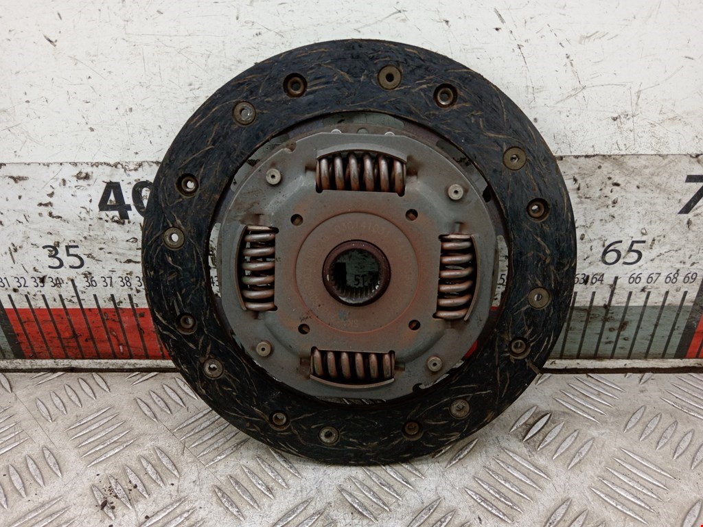 Маховик (демпфер сцепления) VOLKSWAGEN Golf V 2003-2009