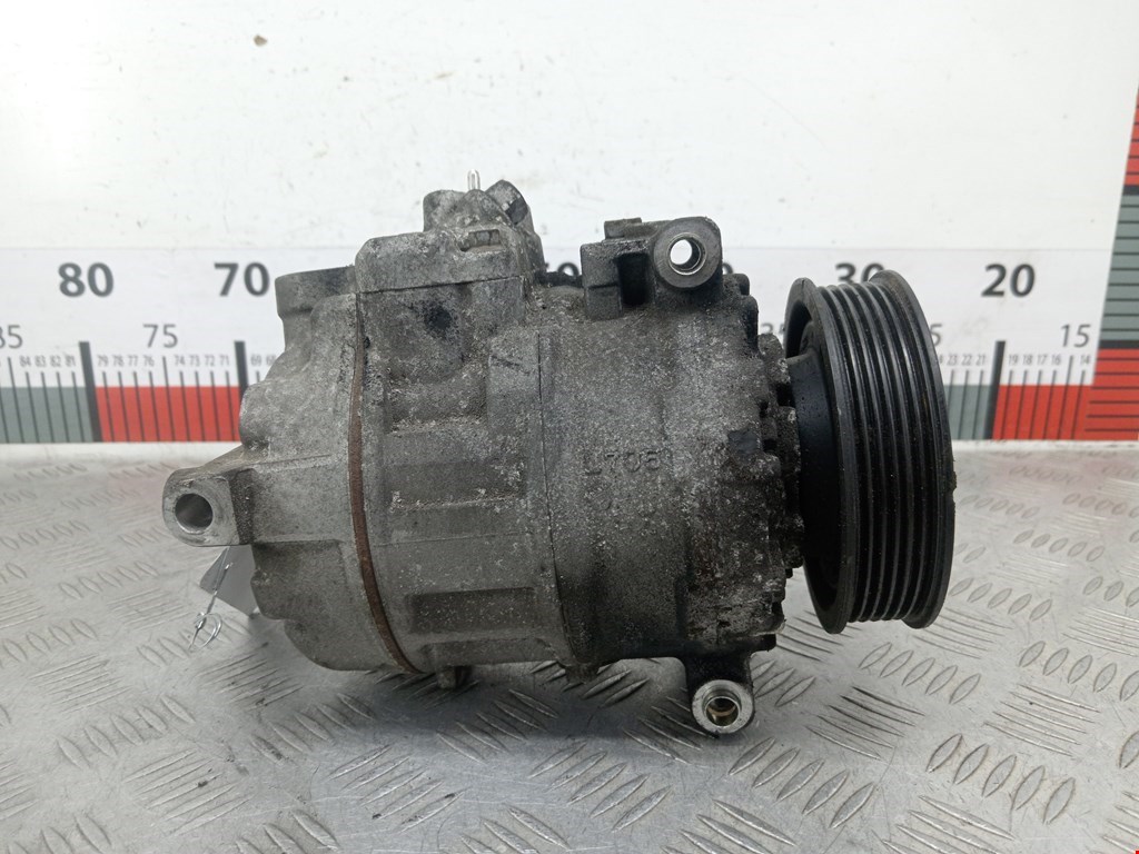 Компрессор кондиционера (системы кондиционирования) VOLKSWAGEN Golf V 2003-2009