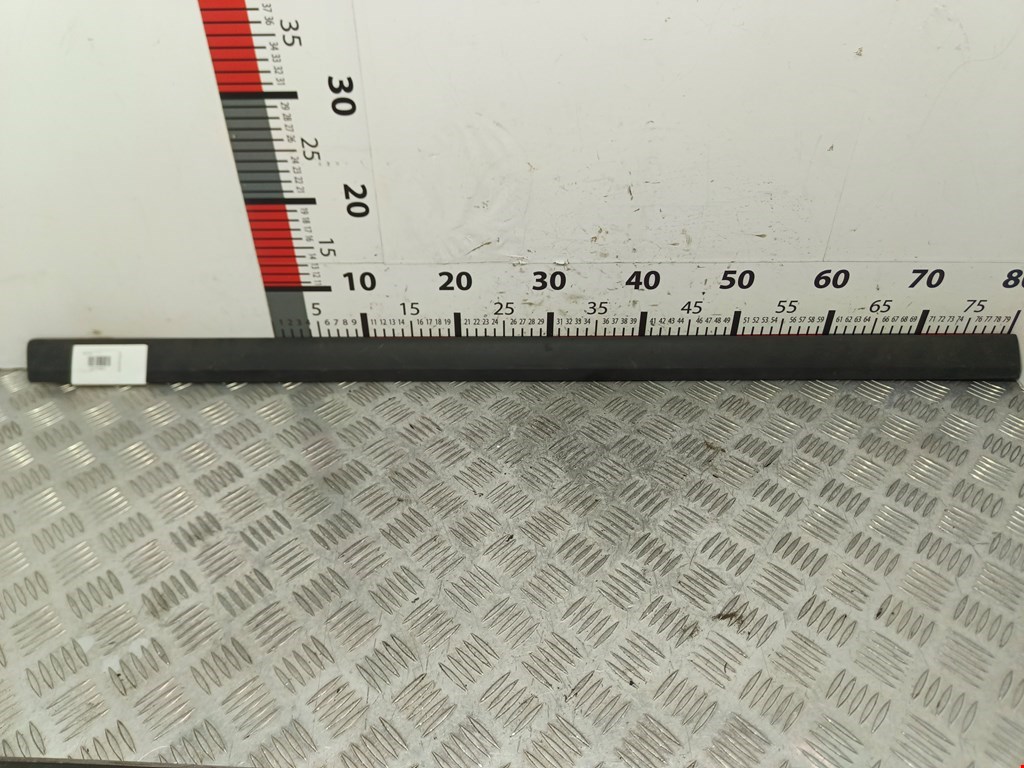 Накладка (молдинг) двери передней левой Opel Combo C (2001-2011)